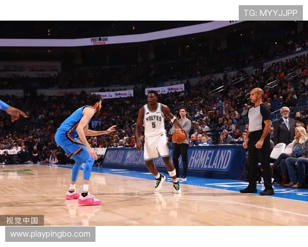 爱德华兹突破能力提升助森林狼关键时刻得分拉开差距