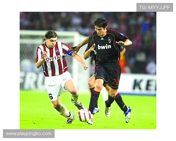 直塞撕防线助攻回升卡卡本赛季较上季更强